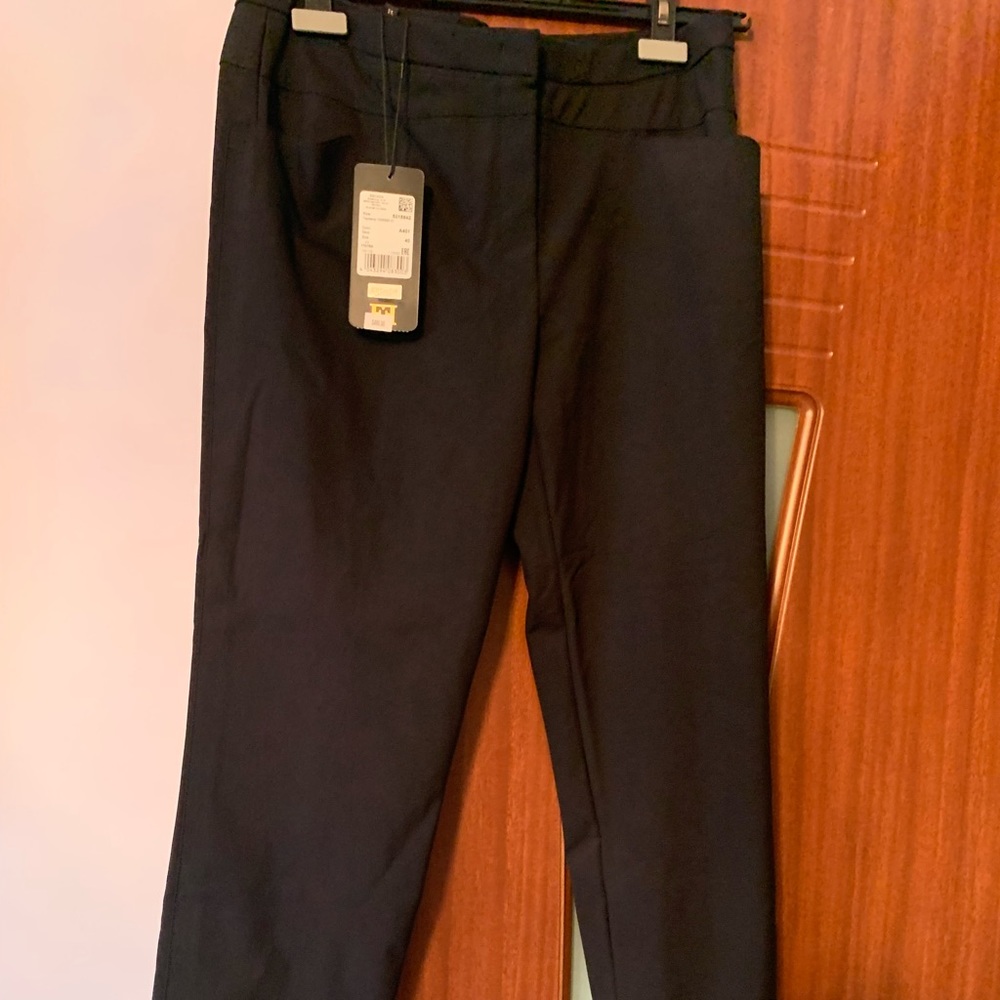 Escada women pants, navy, size 40, new with tag